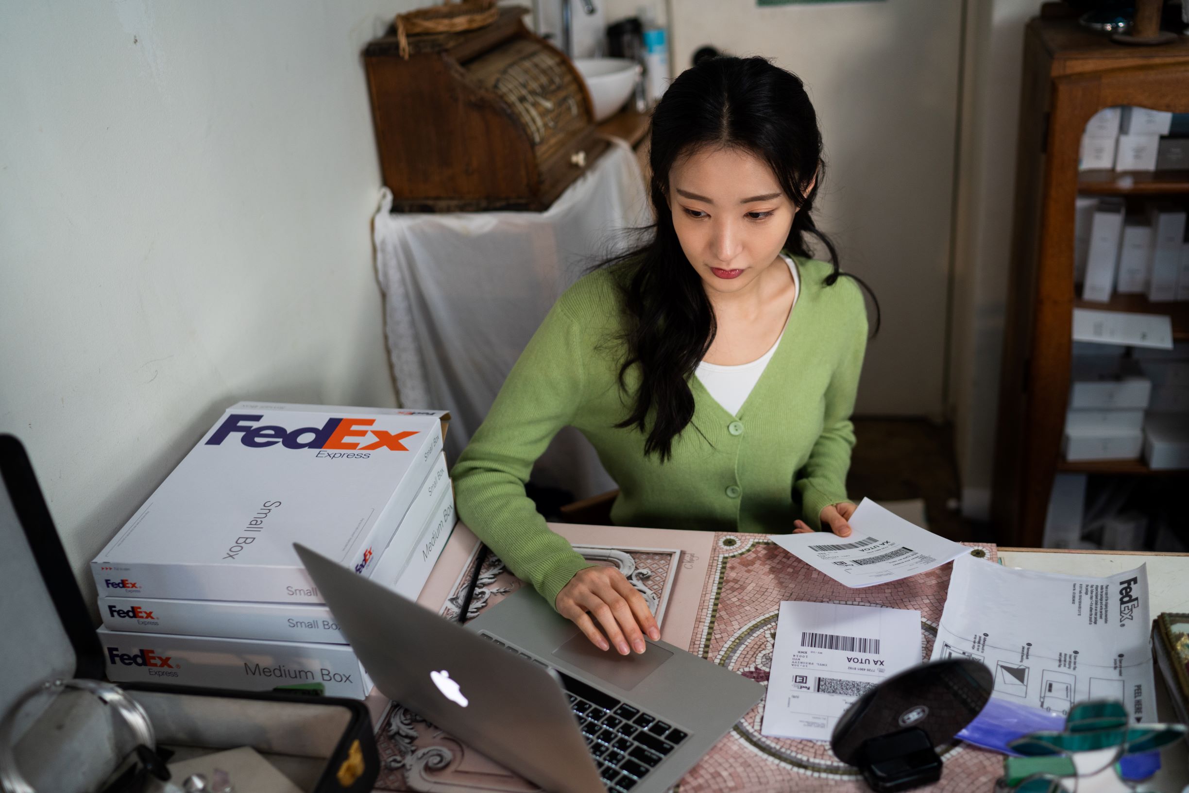 FedEx expands presence in Asia Pacific - Vimarsana News